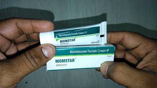 Momstar 0.1 % Cream 10 Gm